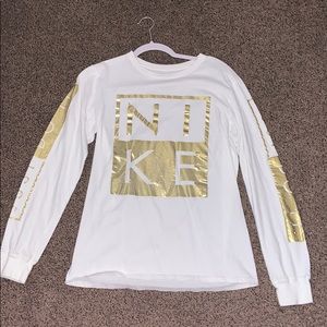 Nike long sleeve